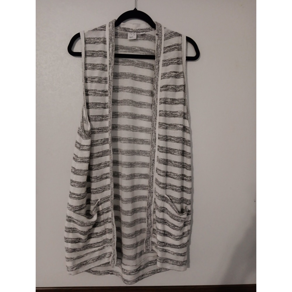 New York Company Women Open Cardigan Vest white With‎ Gray stripe. Medium